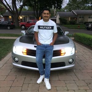 Meet your Posher, Thomas